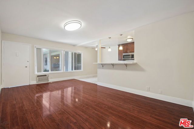 1220 N Ogden Drive 8, West Hollywood, CA 90046