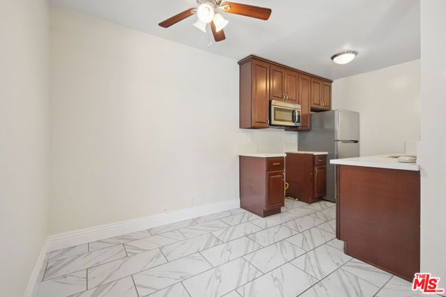 1220 N Ogden Drive 8, West Hollywood, CA 90046