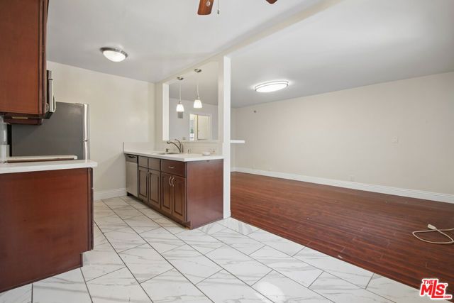 1220 N Ogden Drive 8, West Hollywood, CA 90046
