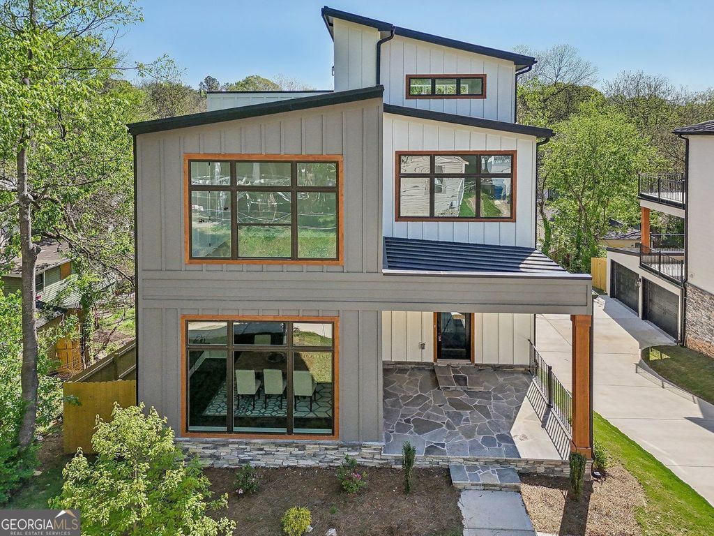 1140 Hubbard Street SW, Atlanta, GA 30310 — exterior