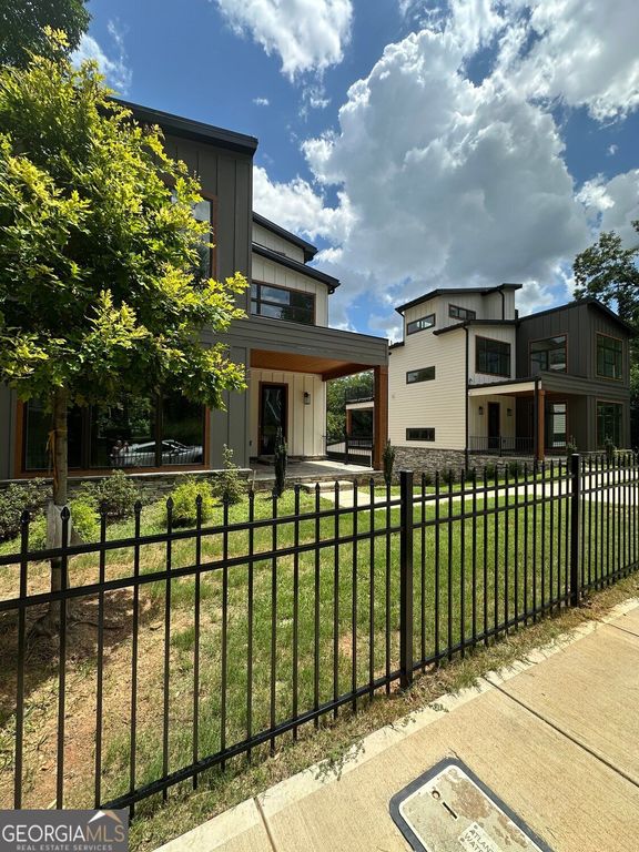 1140 Hubbard Street SW, Atlanta, GA 30310 — photo 5