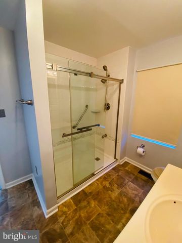 619 FRANKLIN AVE, Baltimore, MD 21221