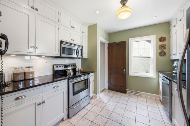 1258 2nd Street N, Fargo, ND 58102