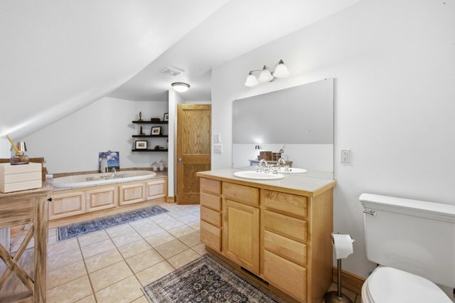 1258 2nd Street N, Fargo, ND 58102