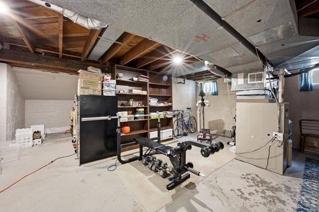 1258 2nd Street N, Fargo, ND 58102