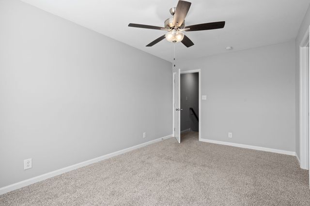 638 Stowe Ct Unit Mm, Clarksville, TN 37040