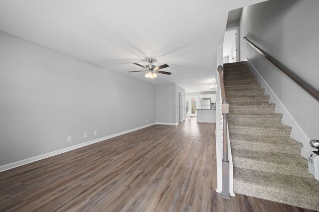 638 Stowe Ct Unit Mm, Clarksville, TN 37040