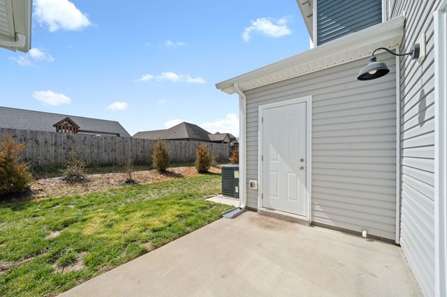 638 Stowe Ct Unit Mm, Clarksville, TN 37040