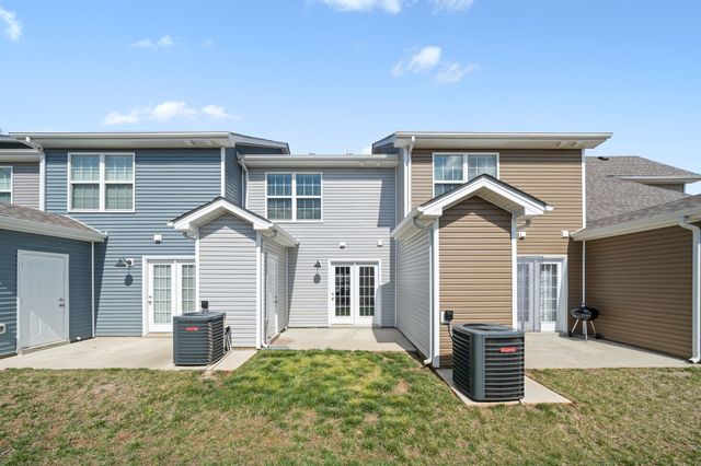 638 Stowe Ct Unit Mm, Clarksville, TN 37040