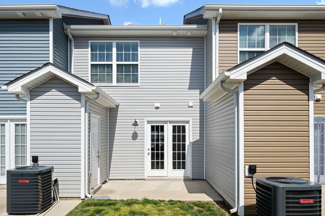 638 Stowe Ct Unit Mm, Clarksville, TN 37040
