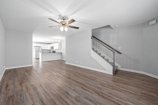 638 Stowe Ct Unit Mm, Clarksville, TN 37040