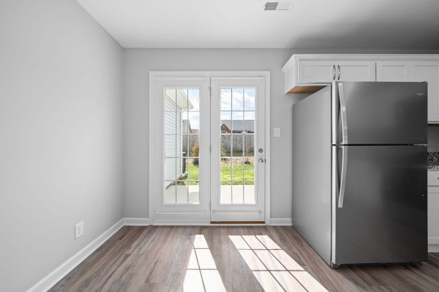 638 Stowe Ct Unit Mm, Clarksville, TN 37040