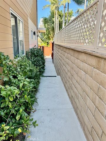 270 Pearl Street lower, Laguna Beach, CA 92651