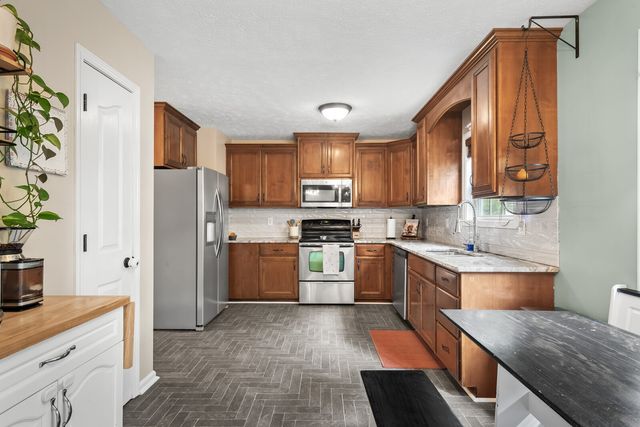 3345 Melissa Ln, Clarksville, TN 37042