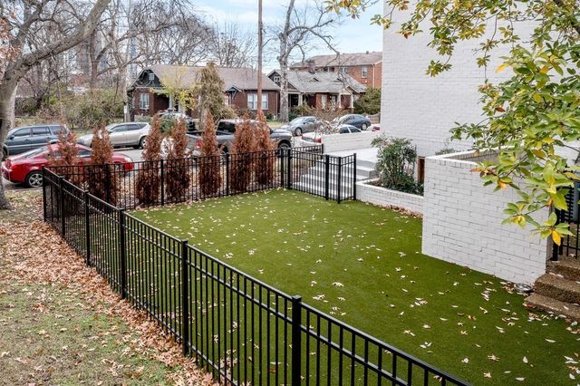2129 Acklen Ave Apt 13, Nashville, TN 37212