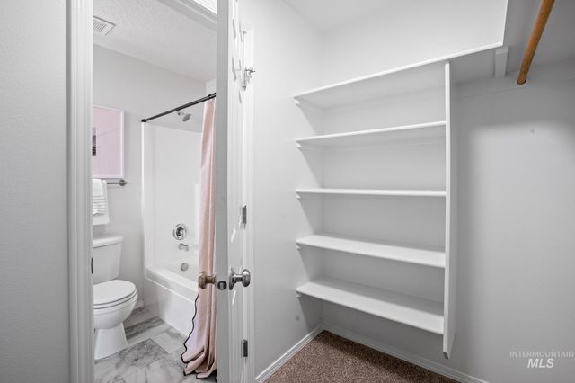14405 Gresham Dr, Caldwell, ID 83605