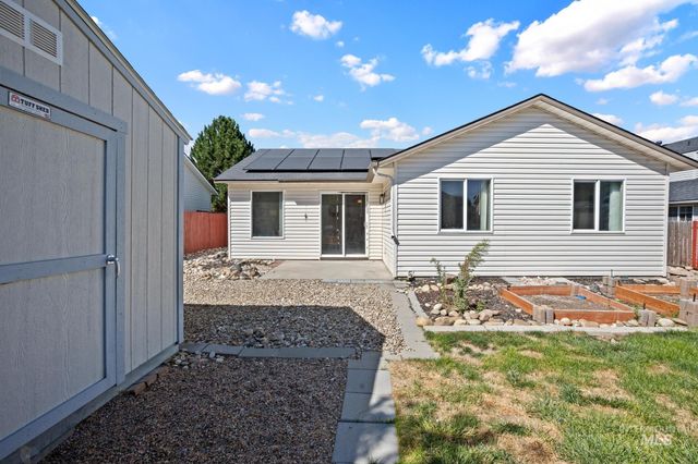 14405 Gresham Dr, Caldwell, ID 83605