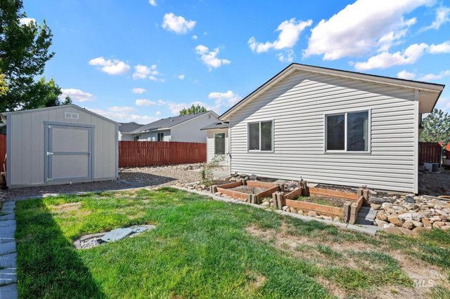 14405 Gresham Dr, Caldwell, ID 83605