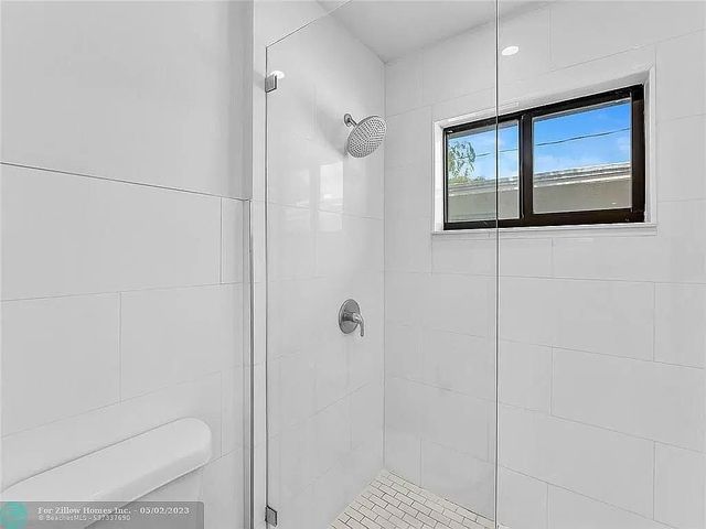 216 NW 25TH Street, Wilton Manors, FL 33311