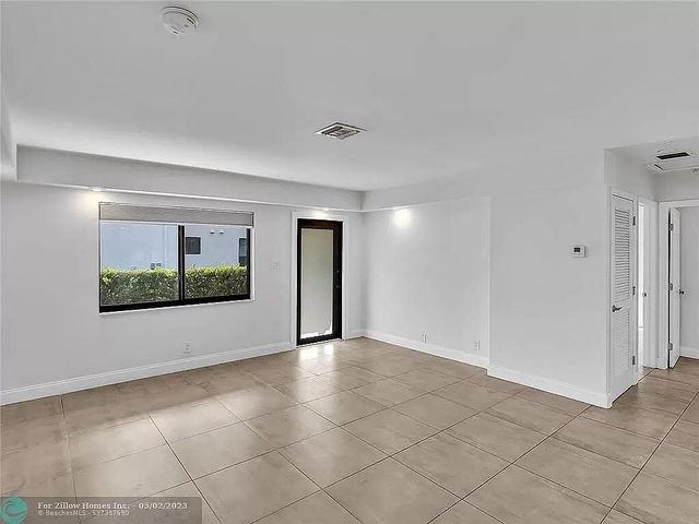 216 NW 25TH Street, Wilton Manors, FL 33311
