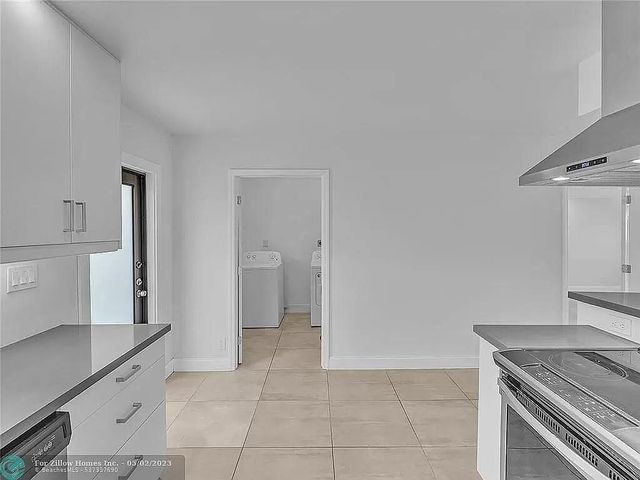 216 NW 25TH Street, Wilton Manors, FL 33311