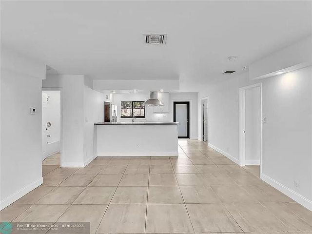 216 NW 25TH Street, Wilton Manors, FL 33311