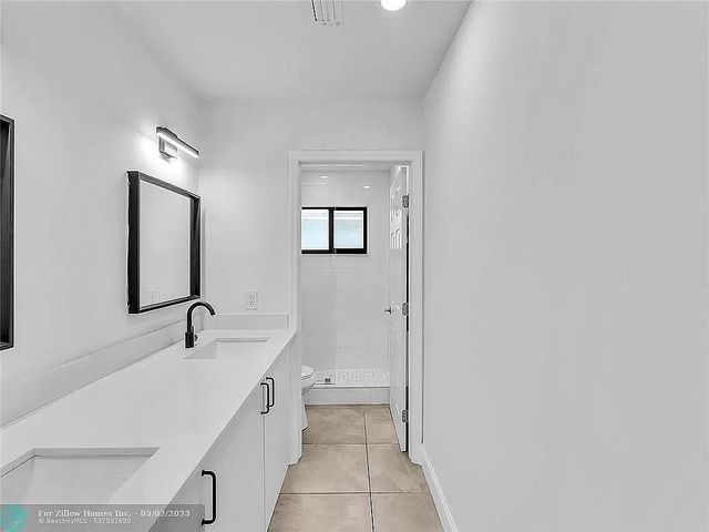 216 NW 25TH Street, Wilton Manors, FL 33311