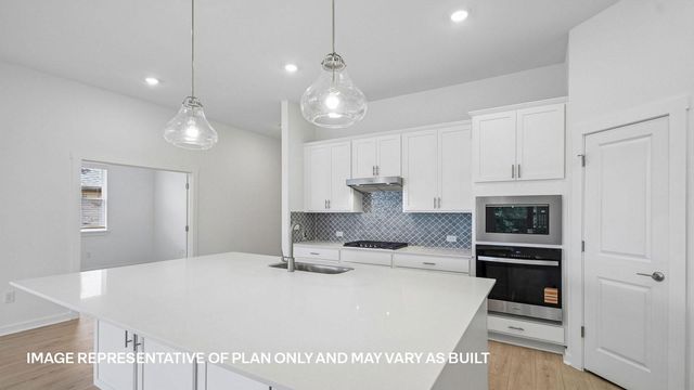 608 Prairie Wind DR, Leander, TX 78641