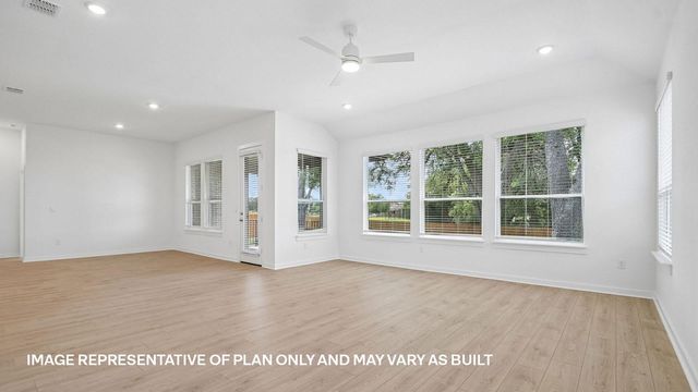 608 Prairie Wind DR, Leander, TX 78641