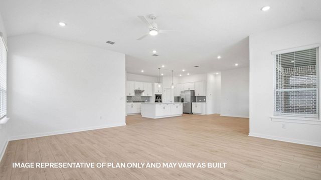 608 Prairie Wind DR, Leander, TX 78641