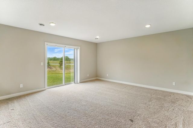596 Emmy Lane, Hanover, MN 55341