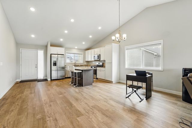 596 Emmy Lane, Hanover, MN 55341