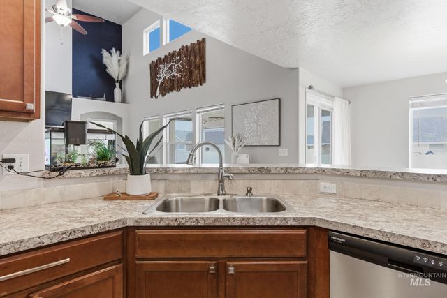 1980 W Turquoise Dr., Kuna, ID 83634