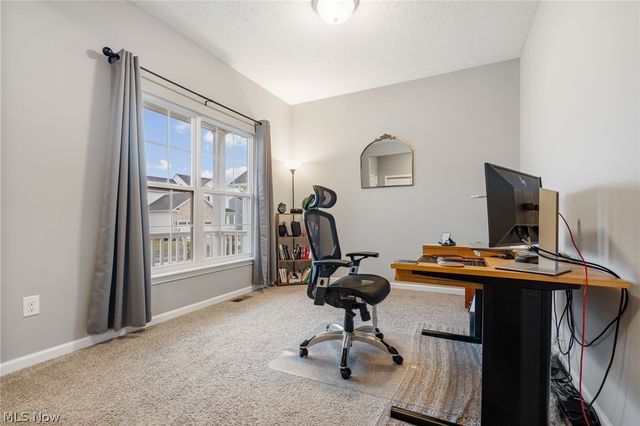 3397 Buckeye Trail, Uniontown, OH 44685