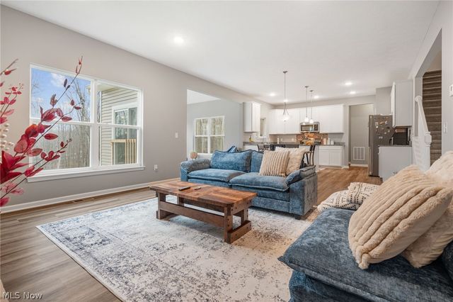 3397 Buckeye Trail, Uniontown, OH 44685