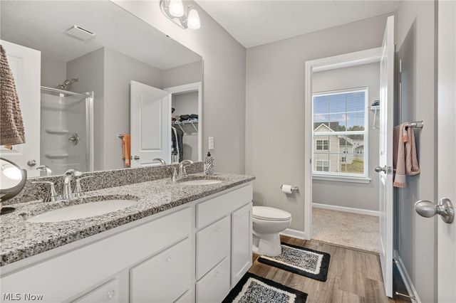 3397 Buckeye Trail, Uniontown, OH 44685