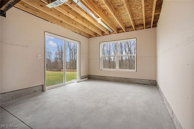 3397 Buckeye Trail, Uniontown, OH 44685