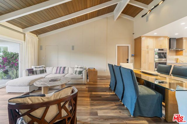 4731 Deseret Drive, Woodland Hills (los Angeles), CA 91364