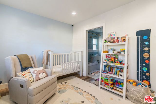 4731 Deseret Drive, Woodland Hills (los Angeles), CA 91364