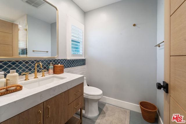 4731 Deseret Drive, Woodland Hills (los Angeles), CA 91364