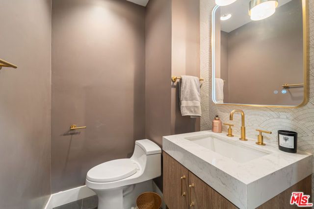 4731 Deseret Drive, Woodland Hills (los Angeles), CA 91364