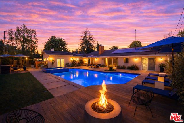 4731 Deseret Drive, Woodland Hills (los Angeles), CA 91364