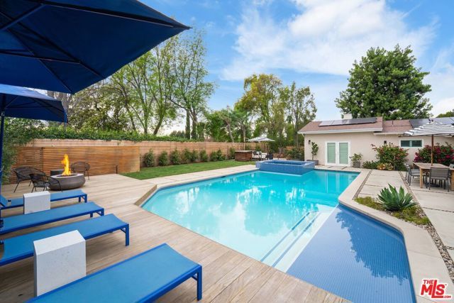 4731 Deseret Drive, Woodland Hills (los Angeles), CA 91364