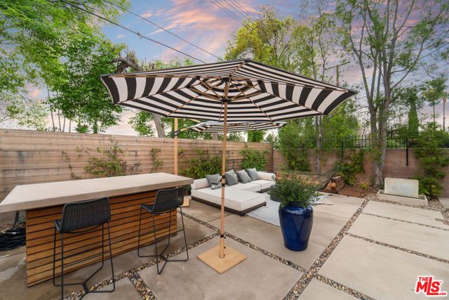 4731 Deseret Drive, Woodland Hills (los Angeles), CA 91364