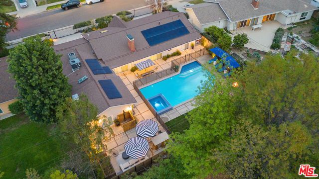4731 Deseret Drive, Woodland Hills (los Angeles), CA 91364