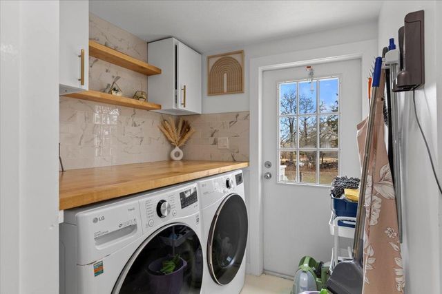 155 Arosa DR, Elgin, TX 78621