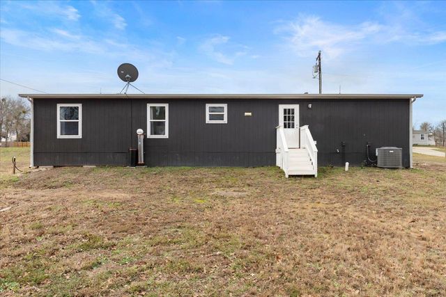 155 Arosa DR, Elgin, TX 78621