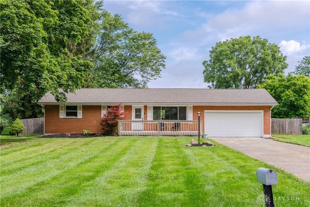 6855 Wonder Way, Tipp City, OH 45371