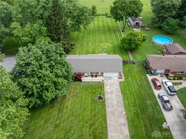 6855 Wonder Way, Tipp City, OH 45371