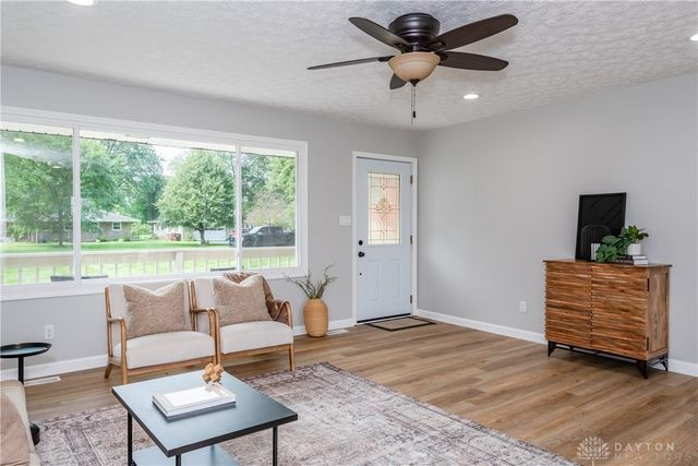6855 Wonder Way, Tipp City, OH 45371